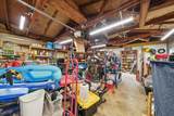 2912 Squire Avenue - Photo 31