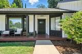 1683 Lakeside Drive - Photo 5