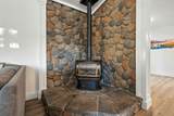 1683 Lakeside Drive - Photo 9