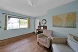 935 Hallmark Drive - Photo 9