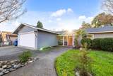 4218 Jane Street - Photo 32