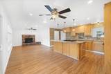 3040 Winding Way - Photo 4