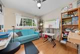 25031 Kauffman Avenue - Photo 22