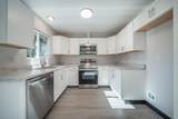 6100 Pinewood Avenue - Photo 8