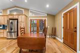 30621 Sleepy Hollow Drive - Photo 16