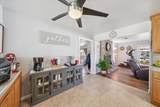 2912 Squire Avenue - Photo 7