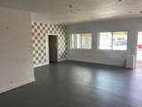 2494 Beverly Drive - Photo 3