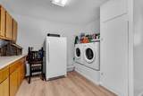 22043 Alma Avenue - Photo 16