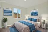 5172 Merced - Photo 16