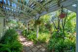 1568 Victor Avenue - Photo 20