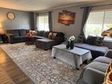 812 Mountain Shadows Boulevard - Photo 3