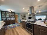 1405 Robinson Drive - Photo 4