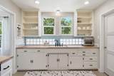 784 Lakeview Drive - Photo 10