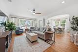 784 Lakeview Drive - Photo 5