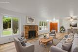 77 Wilshire Drive - Photo 3