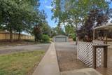 77 Wilshire Drive - Photo 35