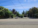 1615 Oak Street - Photo 58