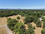 2660 Bonnyview Road - Photo 14