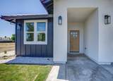 19069 Shoreline Drive - Photo 3