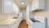 1553 Riverside Drive - Photo 32