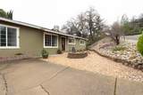 3345 Oakwood Place - Photo 2