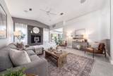 536 Country Oak Drive - Photo 4