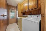 2093 Victor Avenue - Photo 16