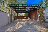 2093 Victor Avenue - Photo 18