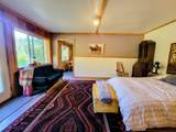 8480 St John Road - Photo 45