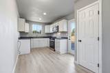 16290 Hawthorne Avenue - Photo 17