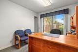 2081 Victor Avenue - Photo 20