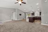 2081 Victor Avenue - Photo 28