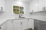 2745 Oak Street - Photo 11
