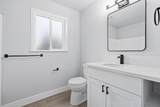 2745 Oak Street - Photo 20