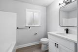 2745 Oak Street - Photo 21