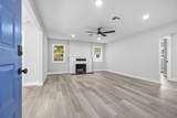 2745 Oak Street - Photo 4