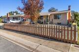 1381 Jeffries Avenue - Photo 3
