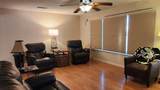 2786 Oak Street - Photo 2