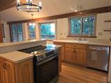 380 Lakeview Drive - Photo 10