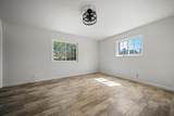 1330 Scenic Way - Photo 18