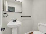 816 West Street - Photo 20