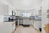 2300 Jonquil Way - Photo 9