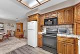 2860 Panorama Drive - Photo 17