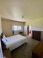 561 Quincy Avenue - Photo 17
