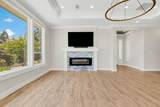 2878 Buckingham Drive - Photo 6