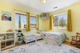 24661 Rowland Lane - Photo 17