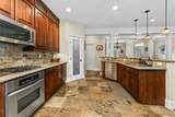 1025 Edgewater Court - Photo 13