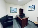 1950 Court Street - Photo 4