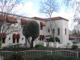 1135 Pine Street - Photo 2
