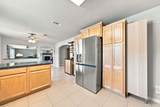 2814 Oakview Drive - Photo 5